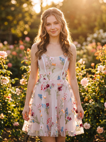 A-line Spaghetti Straps Short Lace Homecoming Dress