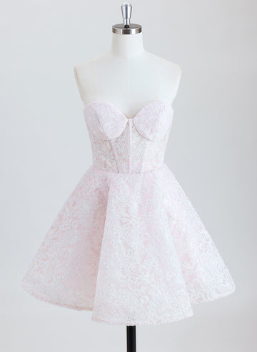 Ball-Gown/Princess Sweetheart Short Lace Homecoming Dress
