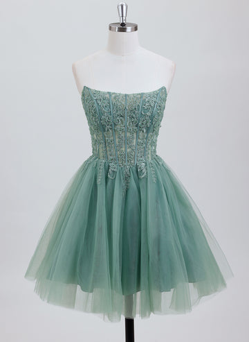 Ball-Gown/Princess Sweetheart Short Tulle Homecoming Dress With Beading Sequins