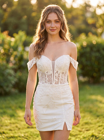 Sheath/Column Short Lace Homecoming Dress