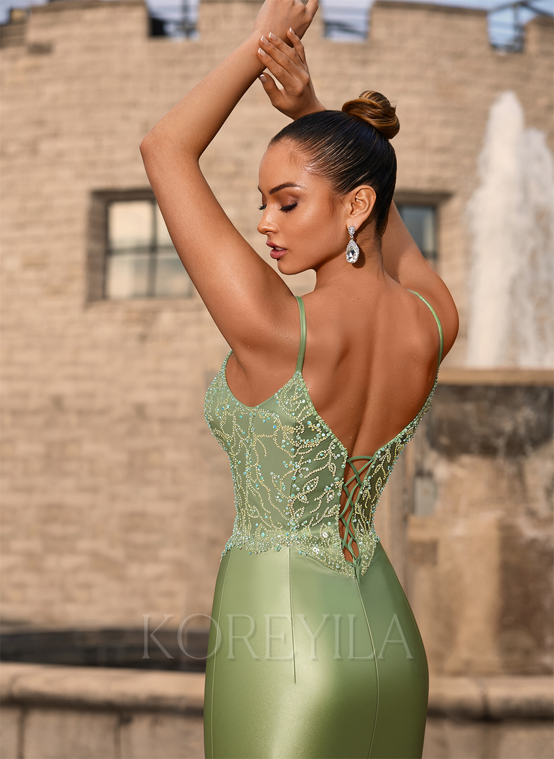 Trumpet/Mermaid V-Neck Sweep Train Silky Satin Prom Dresses With Rhinestone Beading Sequins