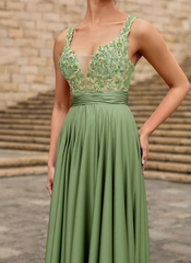 A-line V-Neck Sweep Train Jersey Prom Dresses With Sequins Beading Appliques Lace