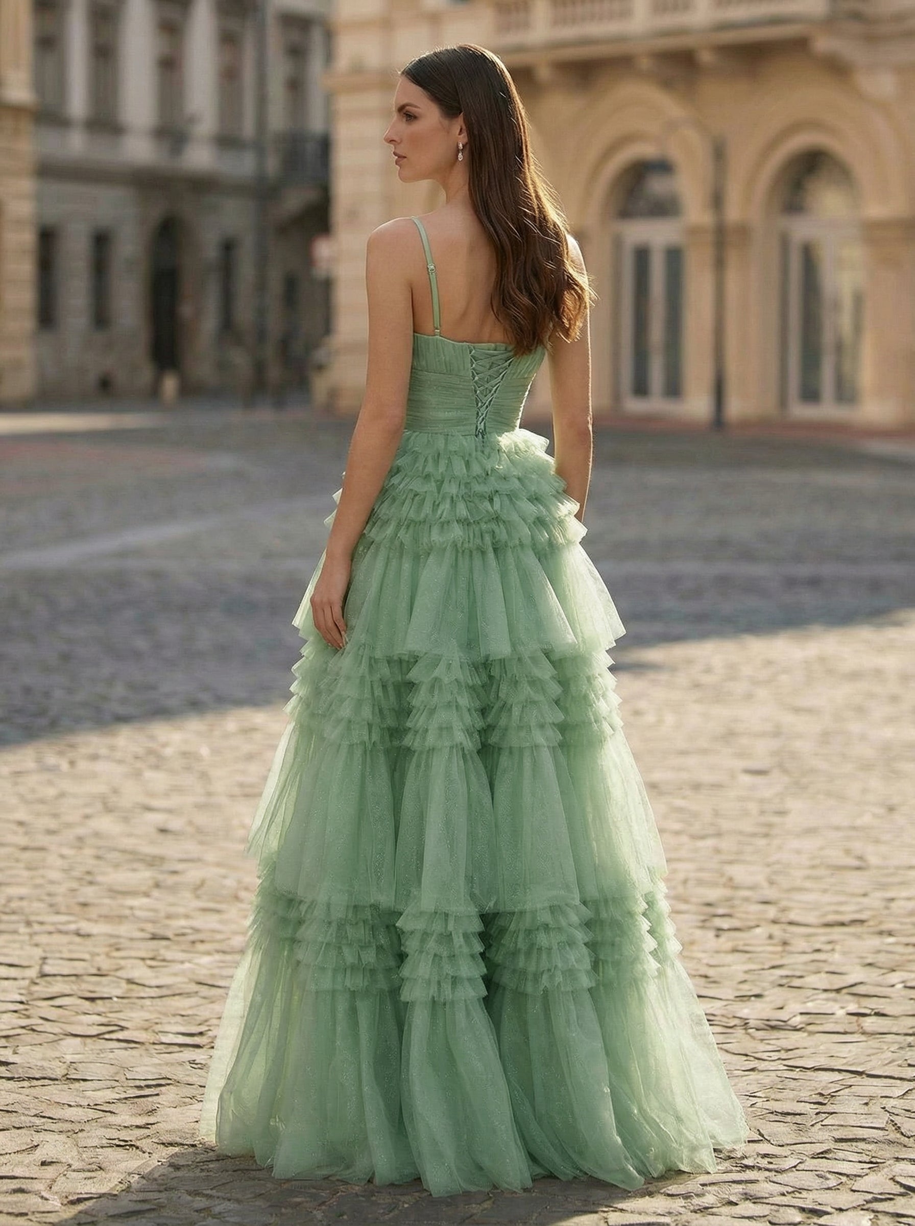 Ball-Gown/Princess Spaghetti Straps Floor-Length Tulle Prom Dress With Pleated