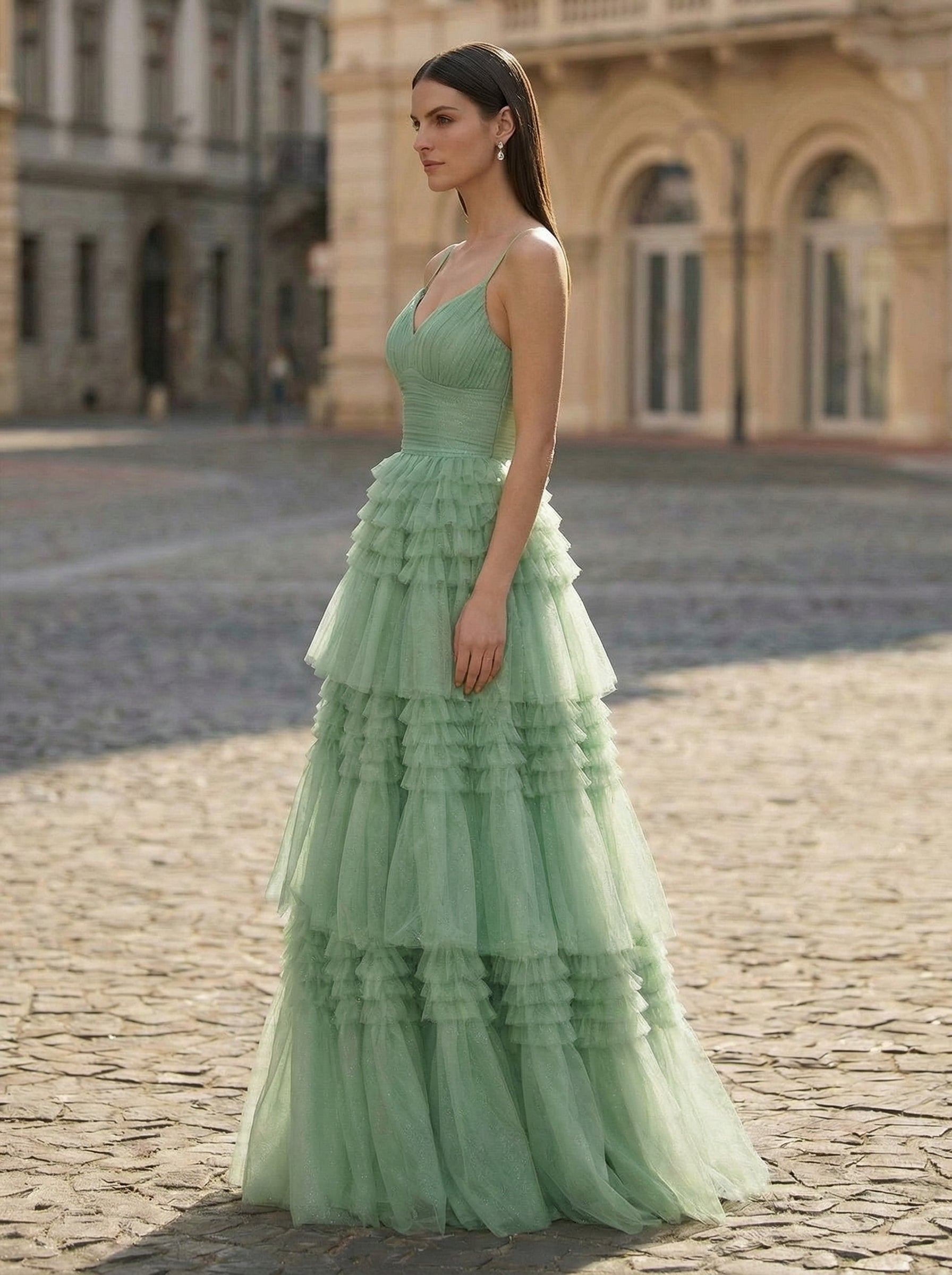 Ball-Gown/Princess Spaghetti Straps Floor-Length Tulle Prom Dress With Pleated