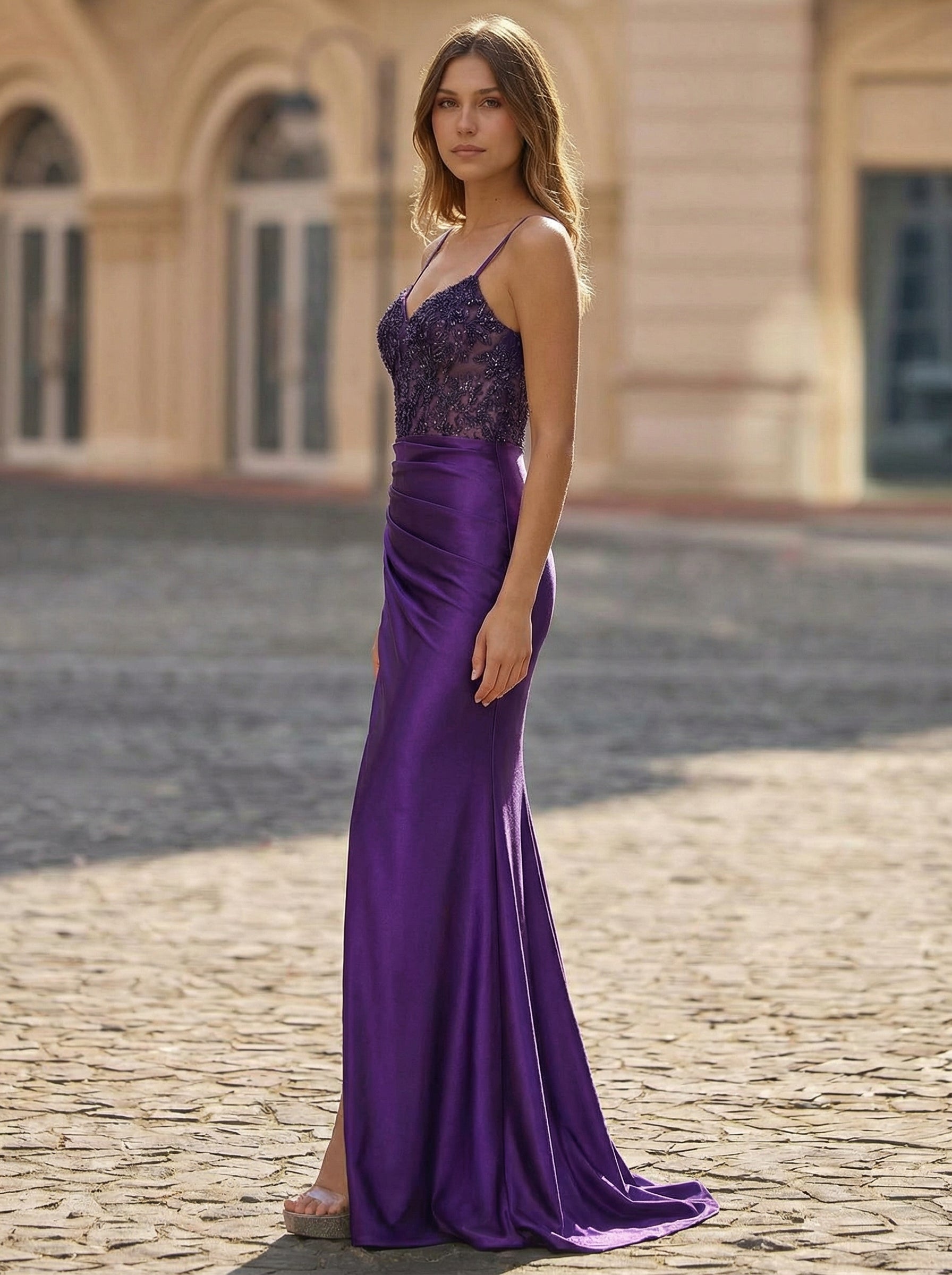 Trumpet/Mermaid Spaghetti Straps Sweep Train Satin Prom Dress With Sequins