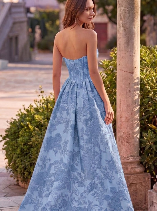 Color_Navy Blue Floral_back_closeup