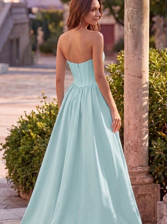 Color_Sky Blue Floral_back_closeup