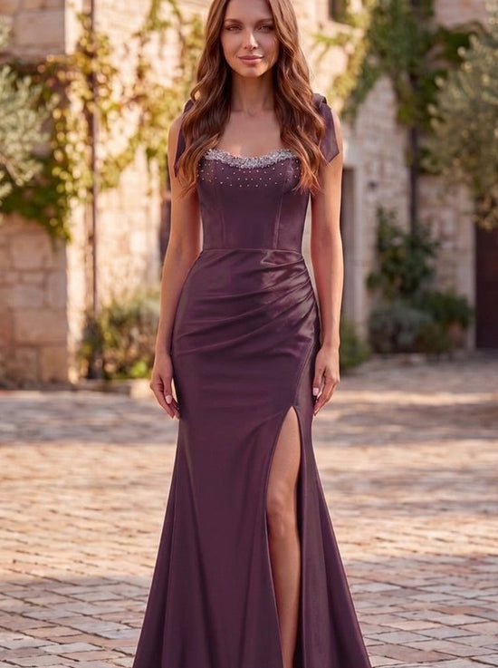 Color_Grape_front_closeup