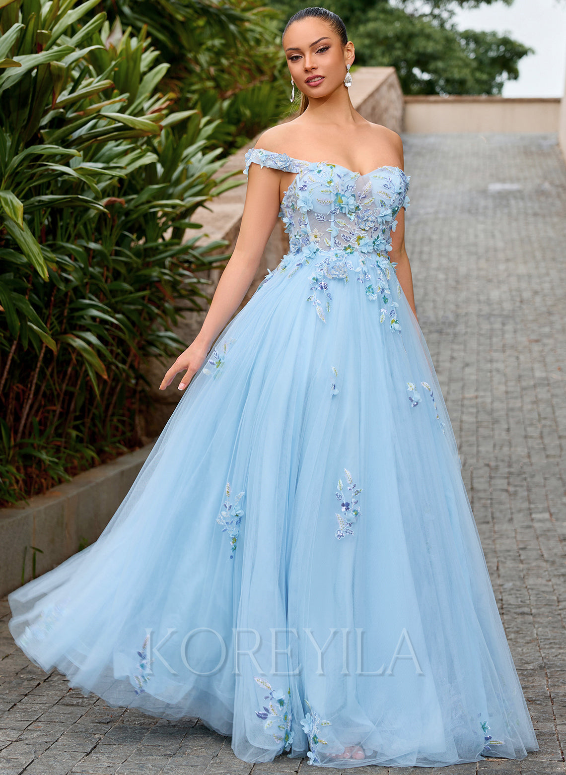 3D Floral Applique Off the Shoulder Corset Tulle Ball-Gown Maxi Dress