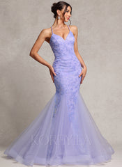 Trumpet/Mermaid V-Neck Floor-Length Lace Prom Dresses