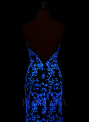 Trumpet/Mermaid V-Neck Floor-Length Lace Prom Dresses