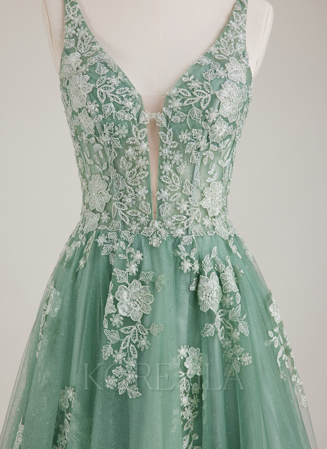 Sleeveless V-Neck Sequins Tulle Ball-Gown/Princess Maxi Dress