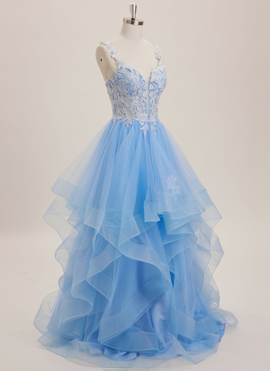 Ball-Gown/Princess Sweetheart Sweep Train Tulle Maxi Dresses With Appliques Lace
