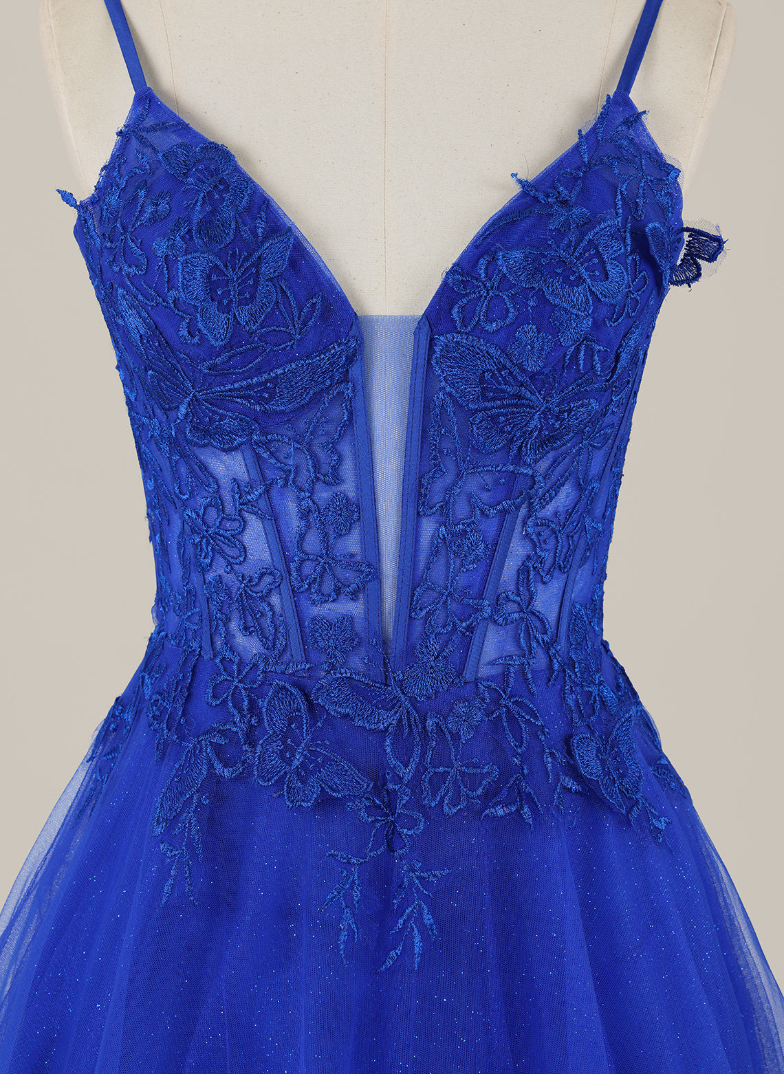 A-line Sleeveless Sweep Train Tulle Maxi Dress With Appliques Lace