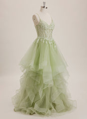 Ball-Gown/Princess V-Neck Sweep Train Tulle Maxi Dresses With Appliques Lace