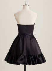 Ball-Gown/Princess Sweetheart Short Satin Mini Dress With Rhinestone Bow Beading