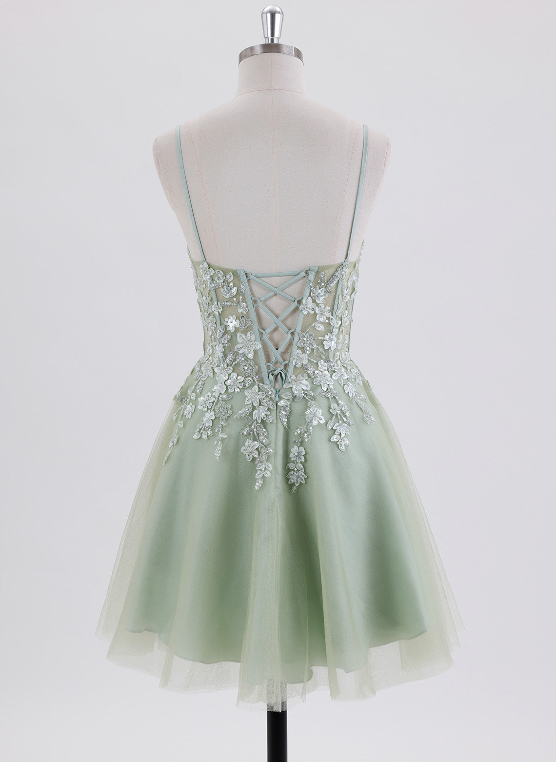 Ball-Gown/Princess Spaghetti Straps Short Tulle Homecoming Dress With Sequins