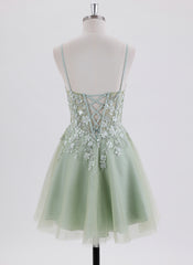 Ball-Gown/Princess Spaghetti Straps Short Tulle Homecoming Dress With Sequins