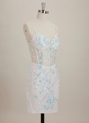 Sheath/Column V-Neck Short Lace Mini Dress With Sequins