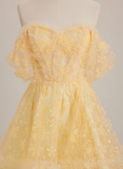 A-line Sweetheart Short Lace Mini Dress With Ruffle
