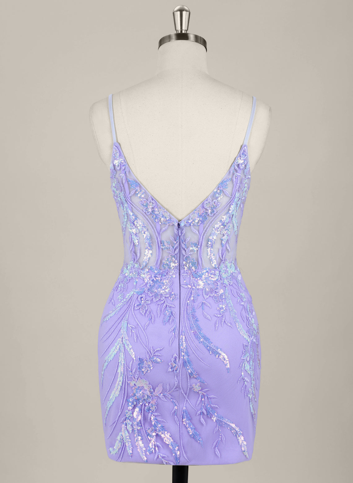 Sheath/Column Sleeveless Short Lace Homecoming Dress With Sequins