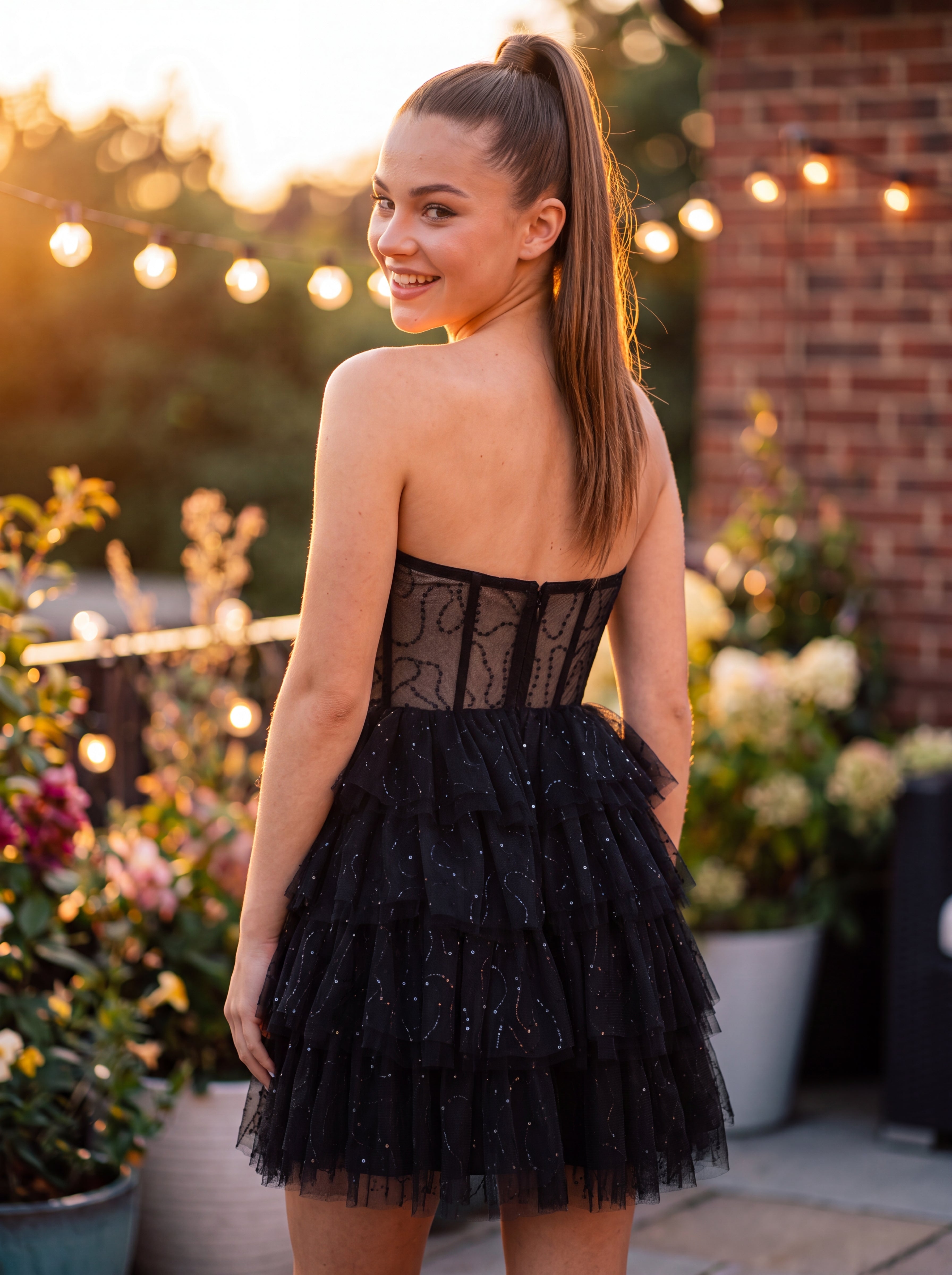 Ball-Gown/Princess Sleeveless Short Tulle Homecoming Dress With Ruffle