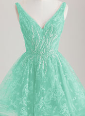 A-line V-Neck Short Lace Tulle Homecoming Dress With Beading Sequins