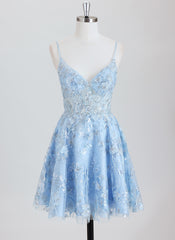 A-line V-Neck Short Lace Homecoming Dress With Sequins