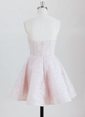 Ball-Gown/Princess Sweetheart Short Lace Homecoming Dress