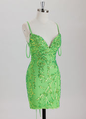 Sheath/Column Short Sequin Homecoming Dress With Sequins