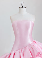 Ball-Gown/Princess Sleeveless Short Satin Homecoming Dress With Ruffle