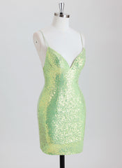 Sheath/Column Short Sequin Homecoming Dress With Sequins