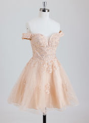 Ball-Gown/Princess Off the Shoulder Short Tulle Homecoming Dress With Rhinestone