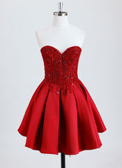 Ball-Gown/Princess Sweetheart Short Satin Homecoming Dress With Beading Sequins
