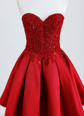 Ball-Gown/Princess Sweetheart Short Satin Homecoming Dress With Beading Sequins
