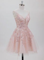 A-line V-Neck Short Tulle Homecoming Dress With Sequins