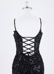 Sheath/Column Spaghetti Straps Short Lace Homecoming Dress With Sequins