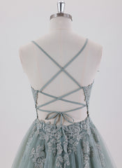 Ball-Gown/Princess Spaghetti Straps Short Satin Homecoming Dress With Appliques Lace