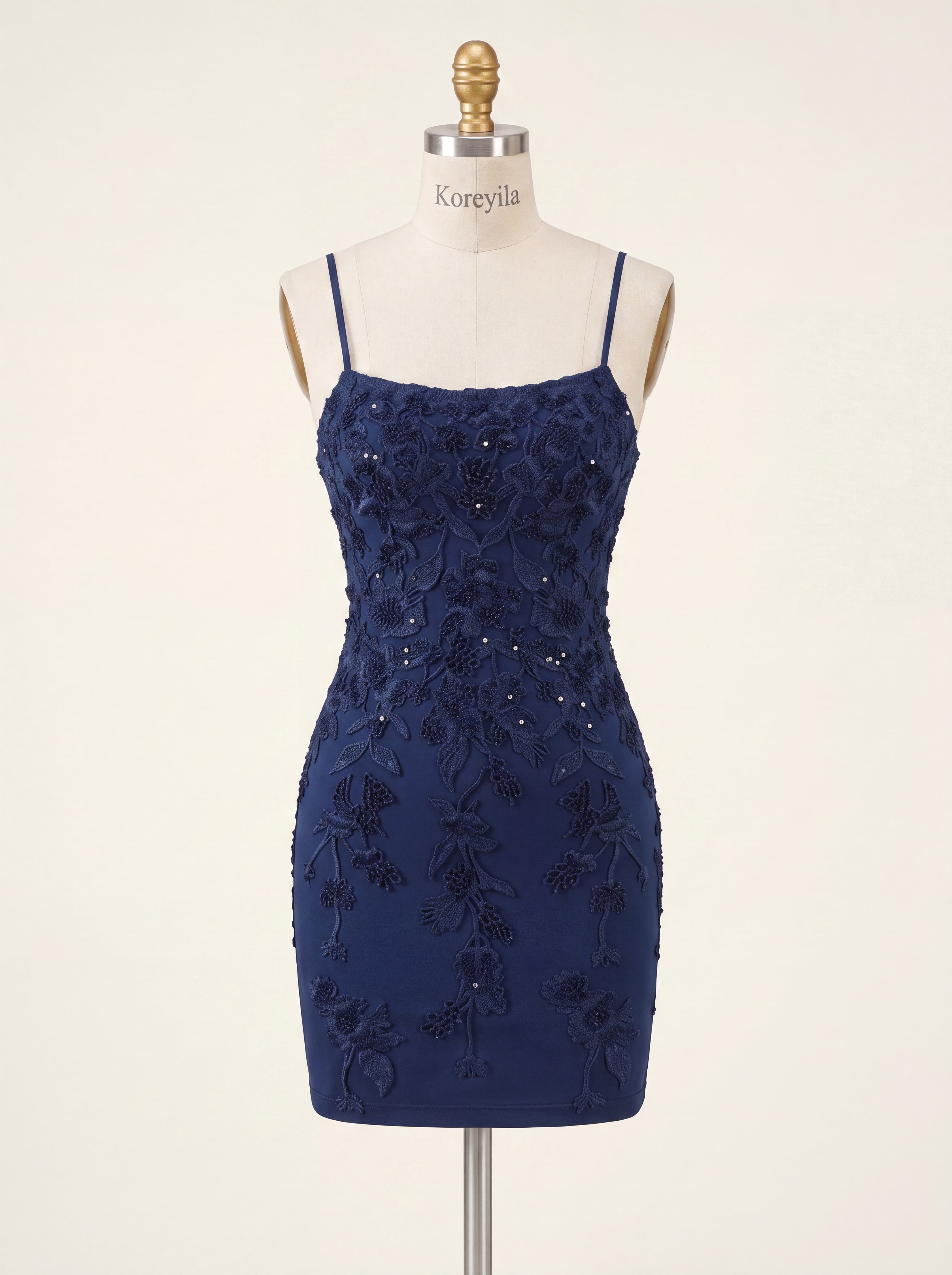 Sheath/Column Spaghetti Straps Short Lace Homecoming Dress With Sequins