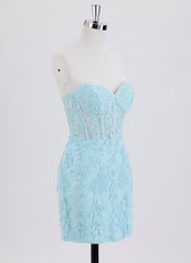 Sheath/Column Sleeveless Short Lace Homecoming Dress With Sequins