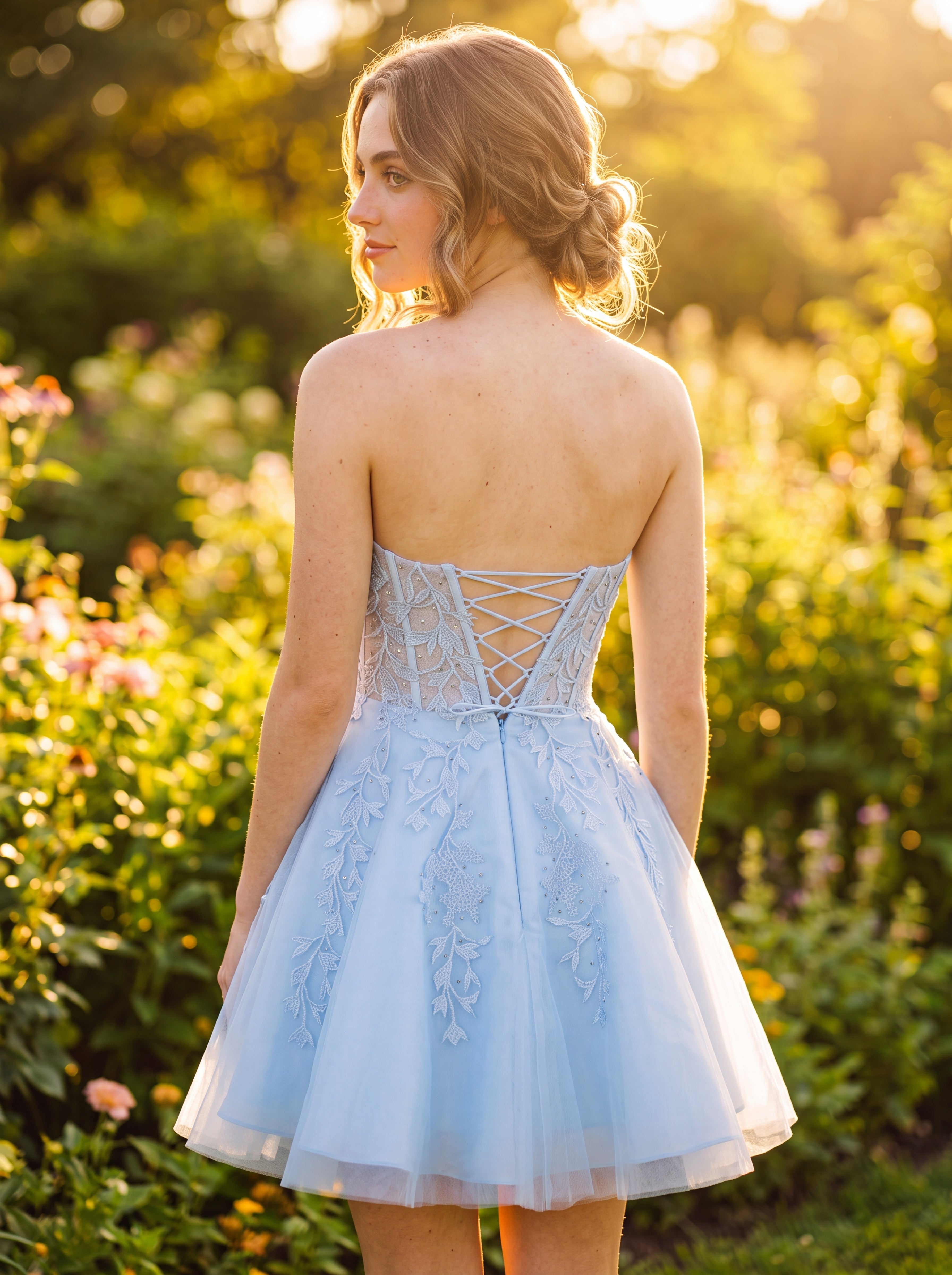 Ball-Gown/Princess Sleeveless Short Tulle Homecoming Dress With Appliques