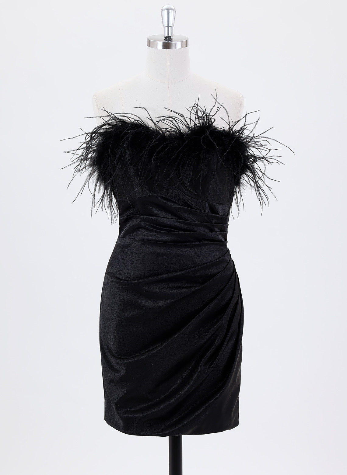 Sheath/Column Sleeveless Short Satin Homecoming Dress With Feather