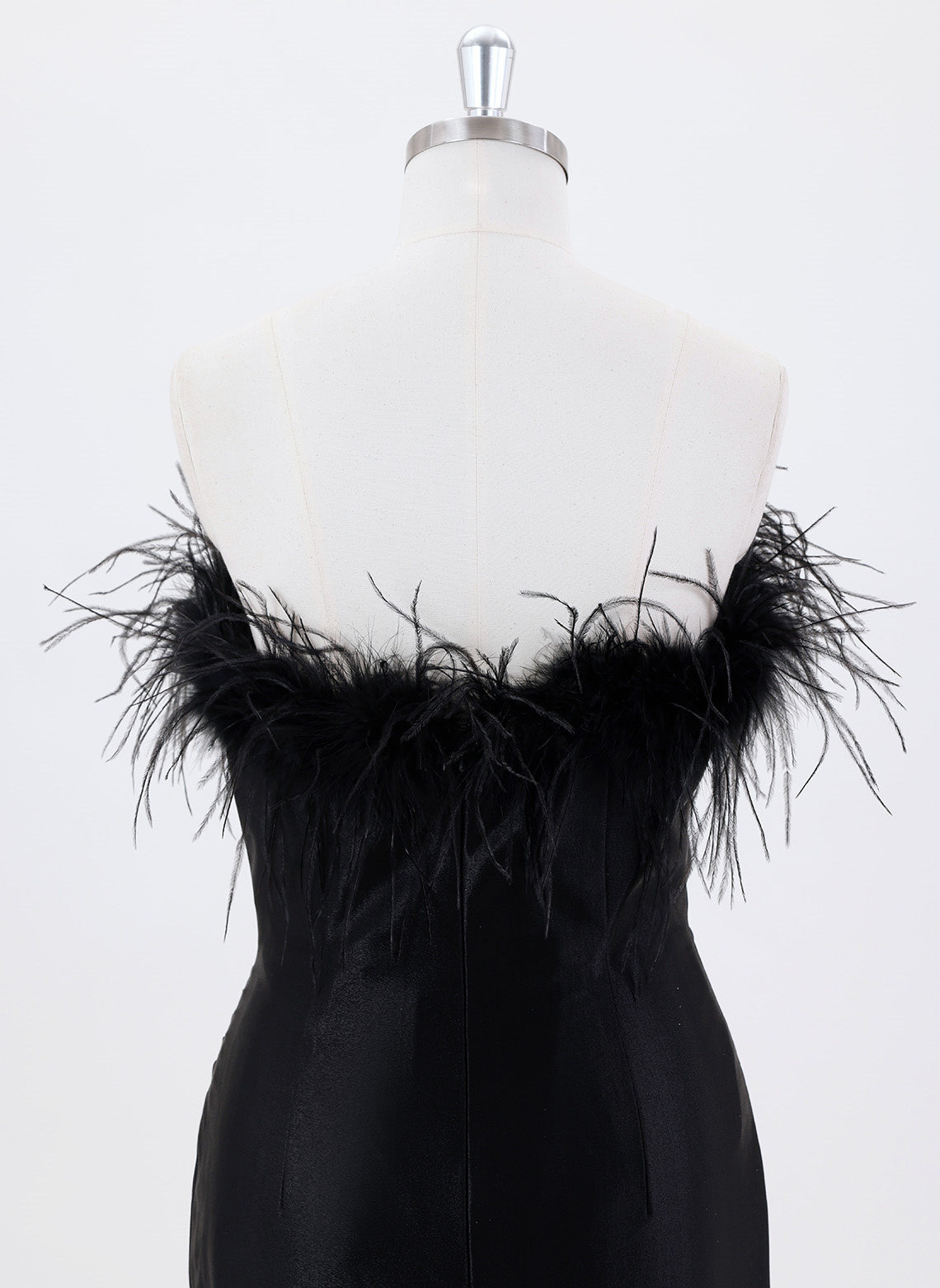 Sheath/Column Sleeveless Short Satin Homecoming Dress With Feather