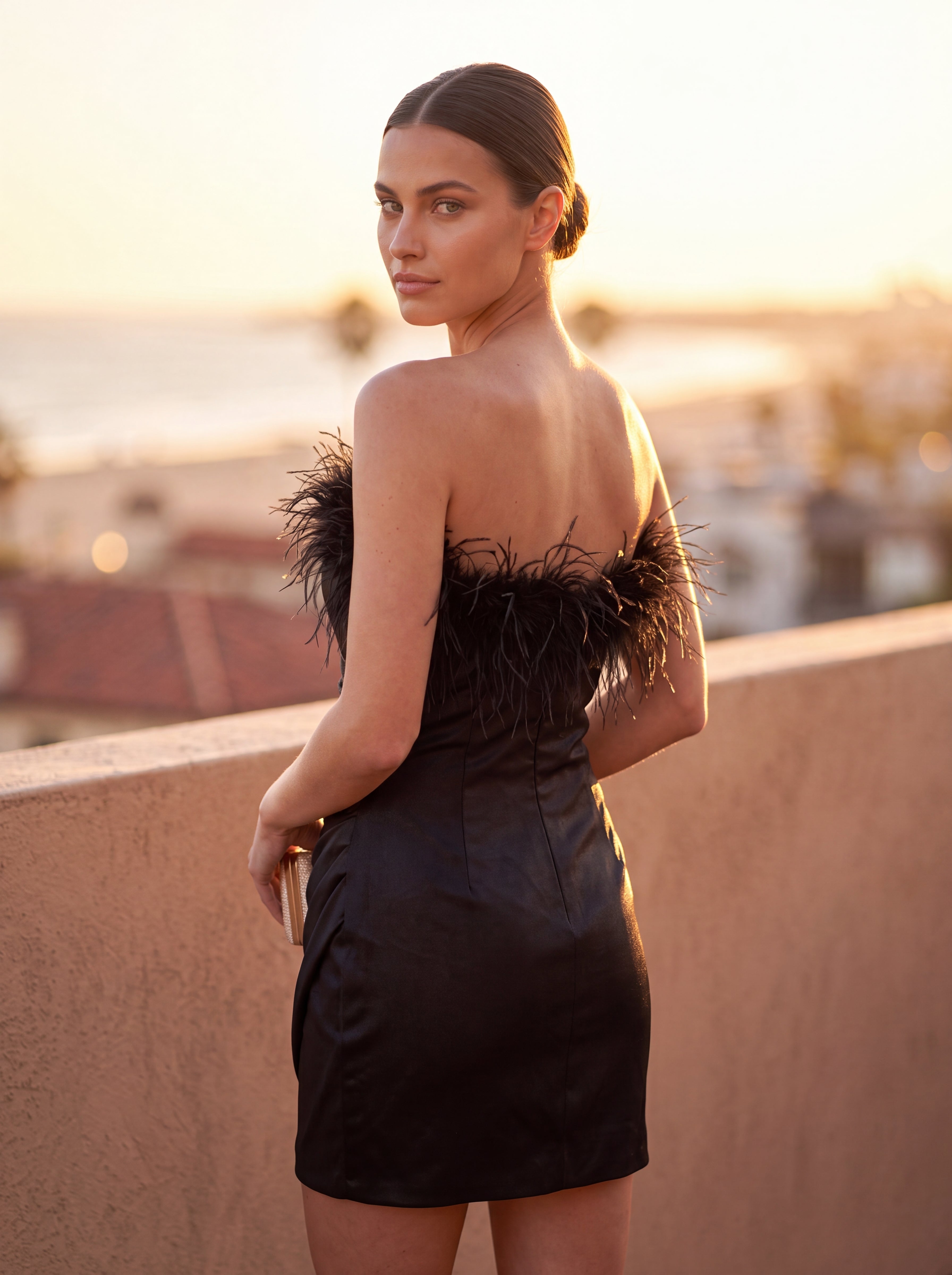 Sheath/Column Sleeveless Short Satin Homecoming Dress With Feather