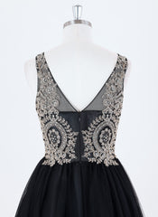 Ball-Gown/Princess Short Tulle Homecoming Dress With Rhinestone