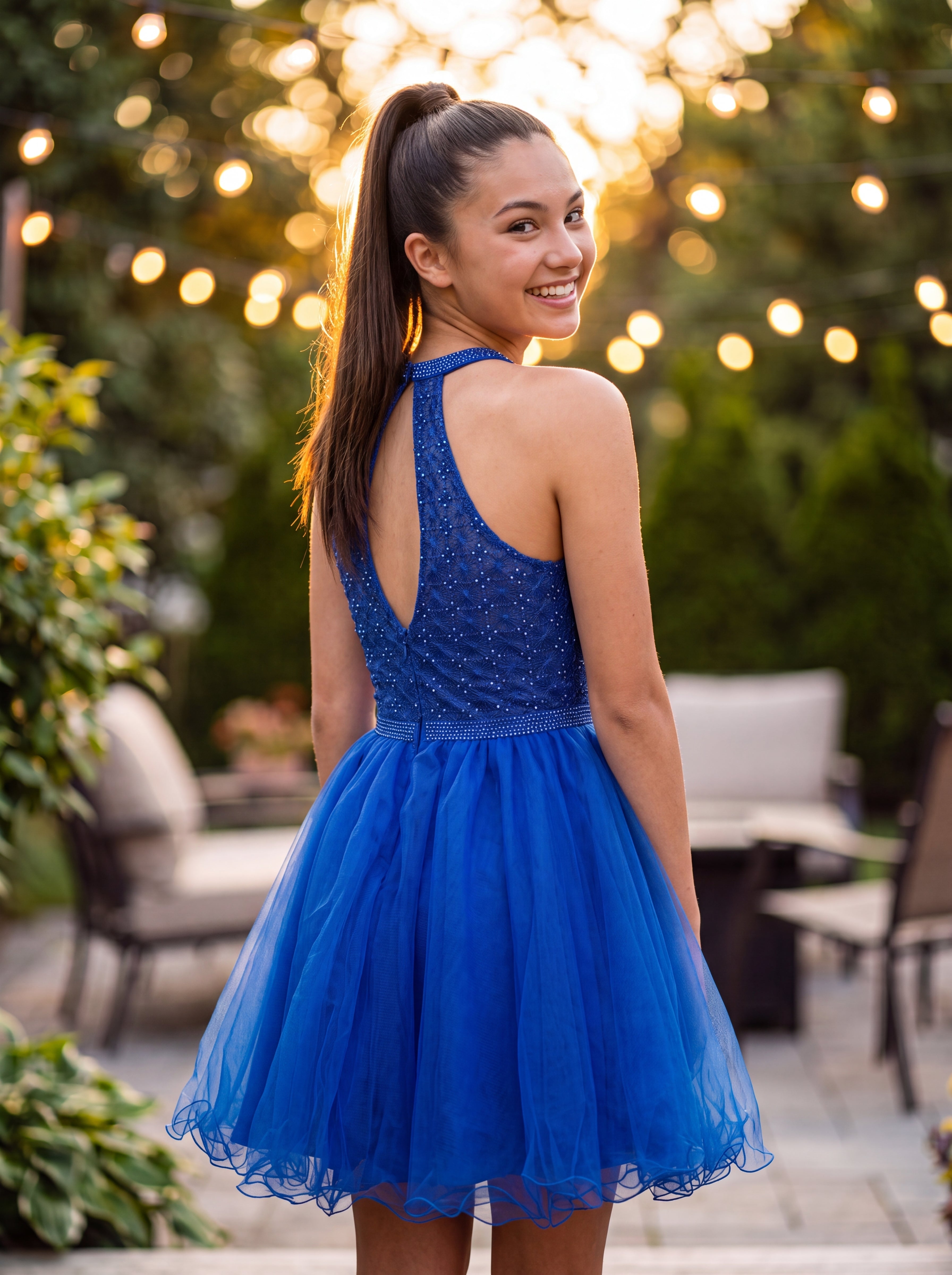 Ball-Gown/Princess Sleeveless Short Tulle Homecoming Dress With Rhinestone