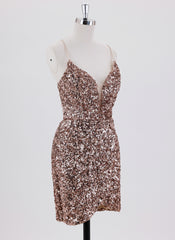 Sheath/Column Spaghetti Straps Short Sequin Homecoming Dress With Sequins