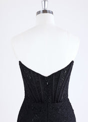 Sheath/Column Sleeveless Short Lace Homecoming Dress With Rhinestone