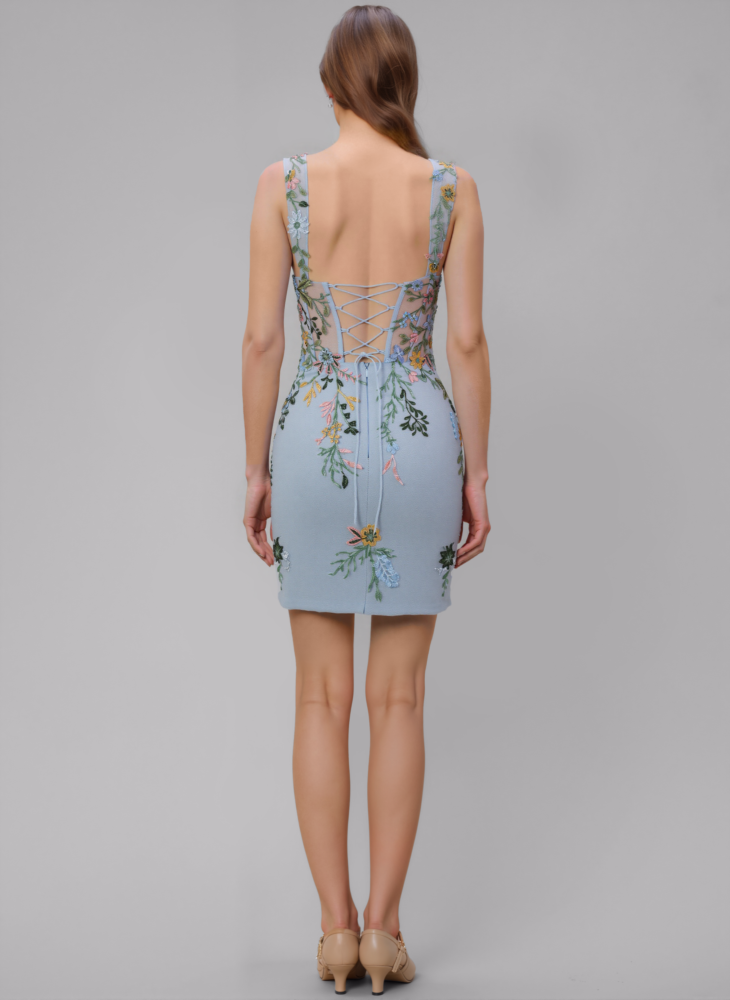 Sheath/Column Short Lace Homecoming Dress