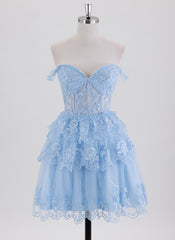 Ball-Gown/Princess Short Homecoming Dress With Lace